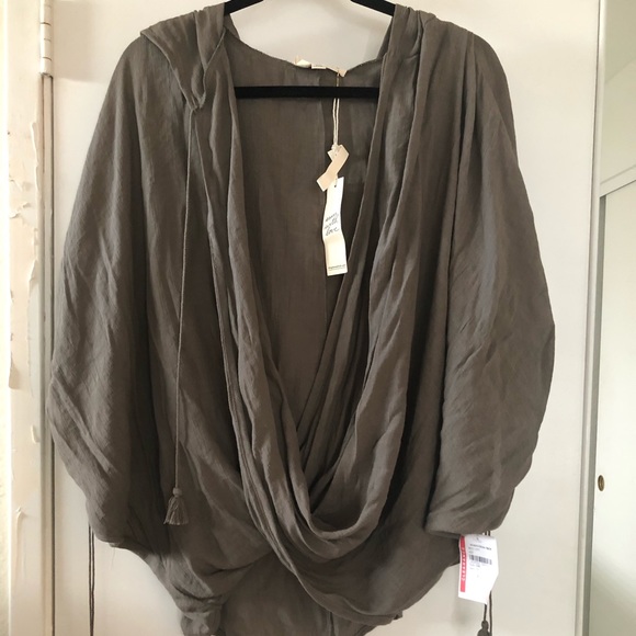 One Teaspoon Tops - Lovestitch oversized top One Teaspoon Tops - Lovestitch oversized top